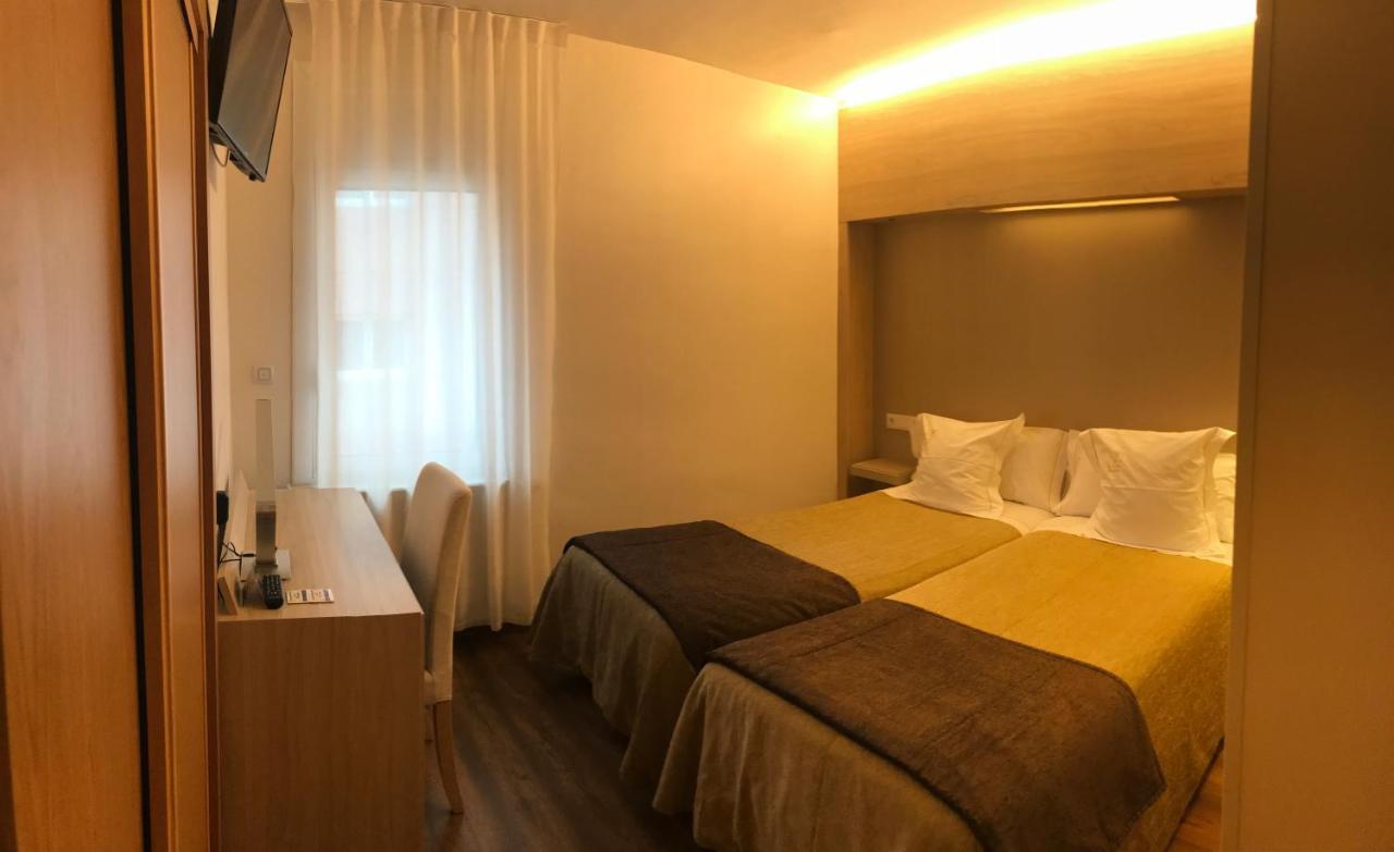 ריפול La Trobada Hotel Boutique מראה חיצוני תמונה